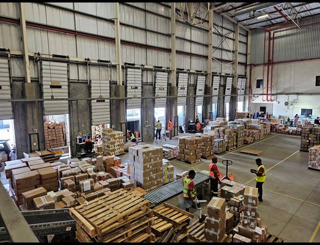 8,459M² WAREHOUSE TO LET IN RIVERHORSE VALLEY